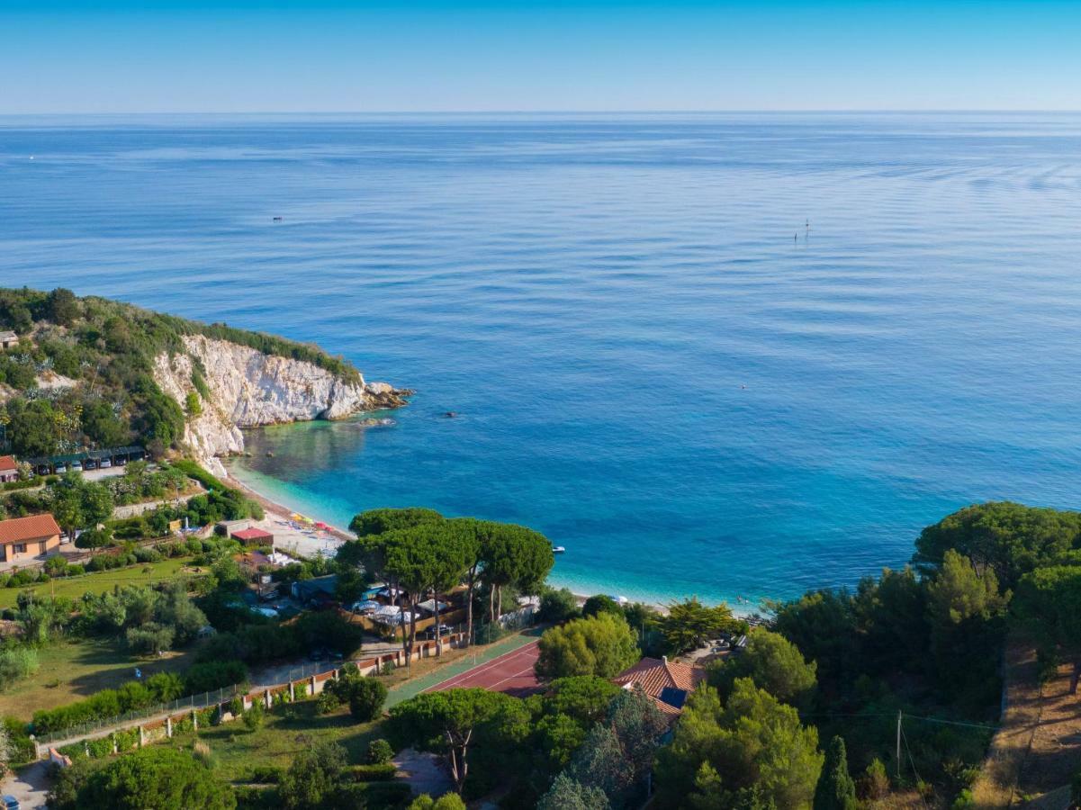 Hotel Acquamarina Портоферайо Екстериор снимка